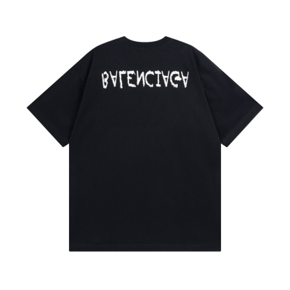 バレンシアガ「Balenciaga」 ミラーシリーズ インバースロゴTシャツ