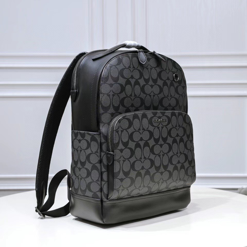 コーチ「Coach」 VARSITY GRAHAM クラシック シグネチャー キャンバス バックパック