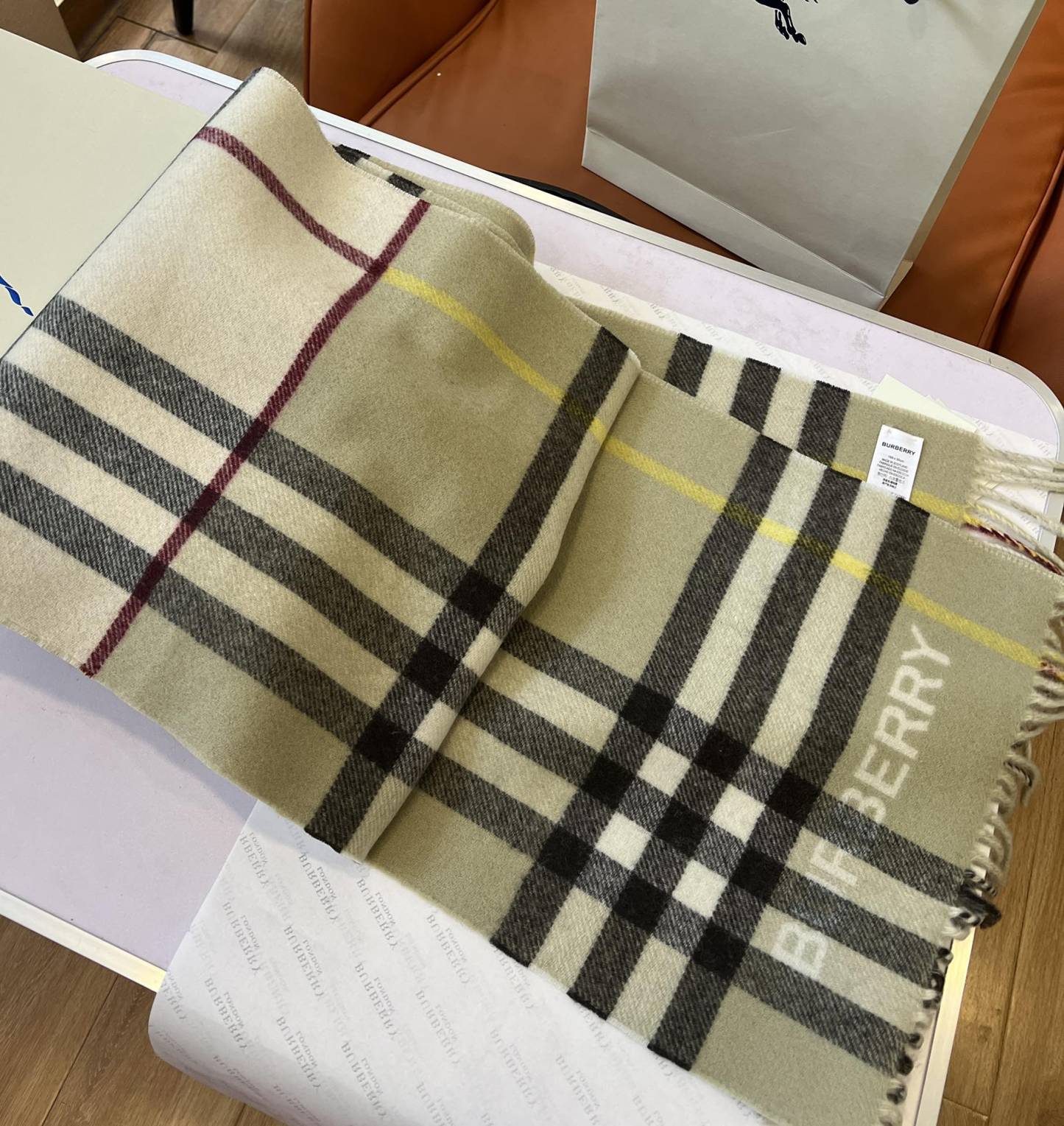 バーバリー「Burberry」コントラスト チェック マフラー (ベージュ×オリーブ)30*168CM