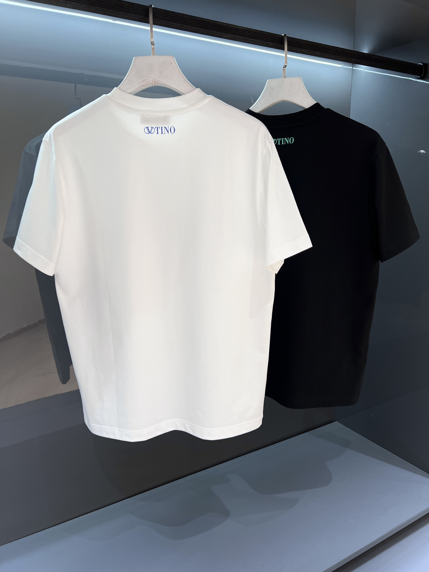 ヴァレンティノ「Valentino」 2025SS 春夏 メンズ オーバーサイズ クルーネックTシャツ