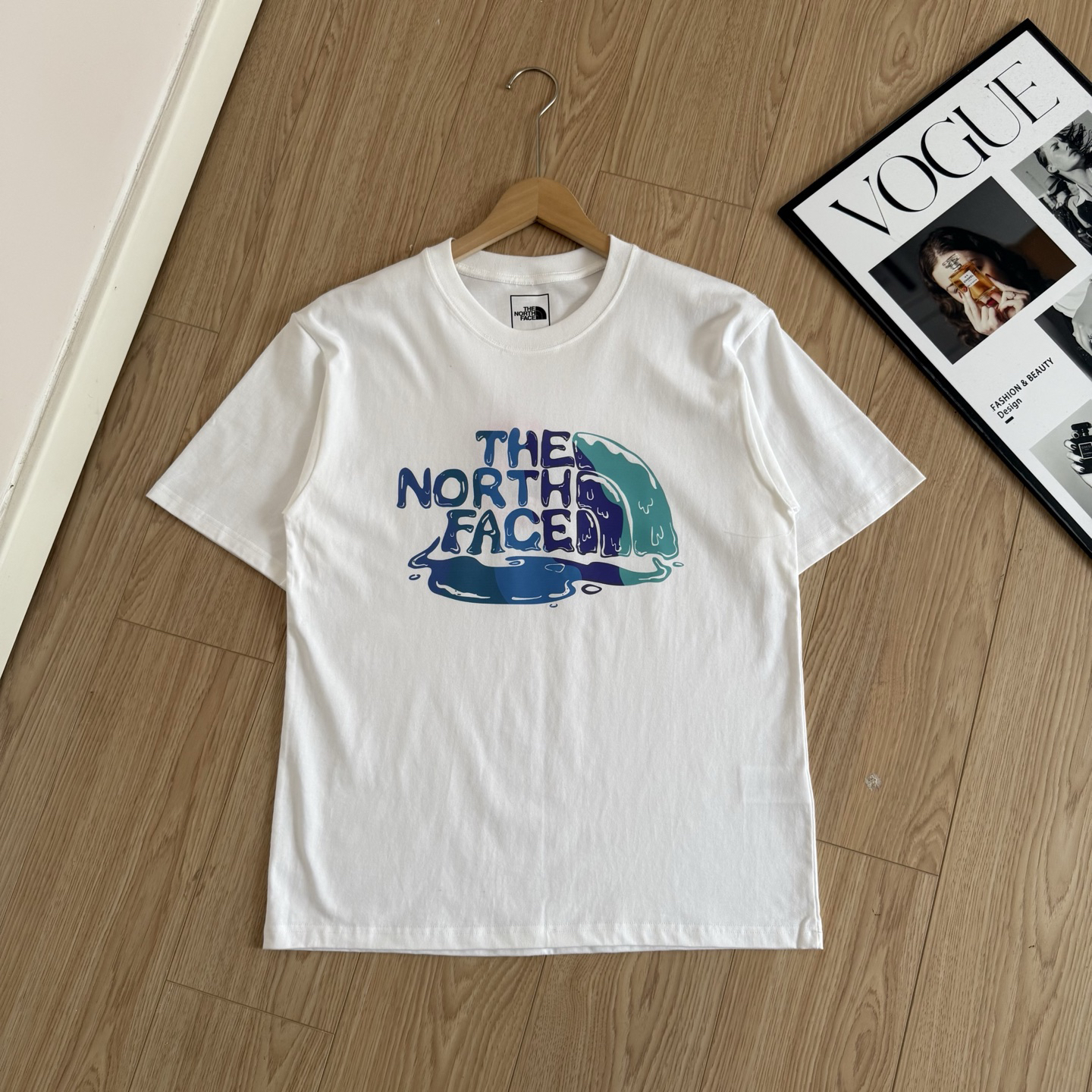 ザ・ノースフェイス「The North Face」 トラベルシリーズ カジュアルプリントTシャツ