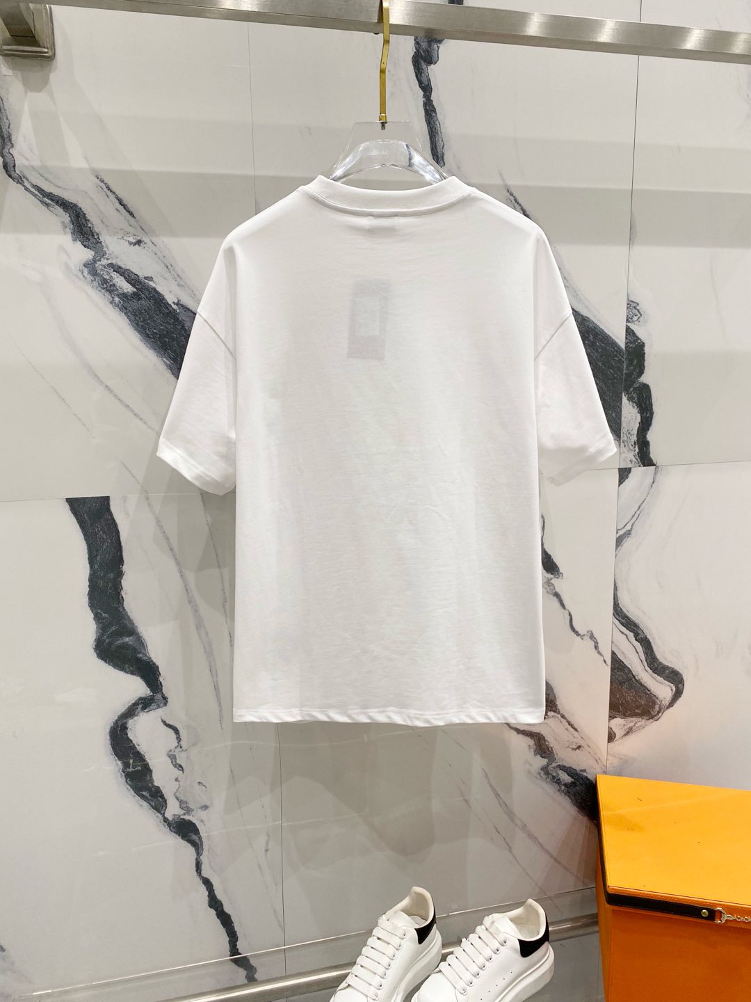 サンローラン Saint Laurent プレミアムコットン クルーネックTシャツ-ISETAN PRESTIGE CURATED