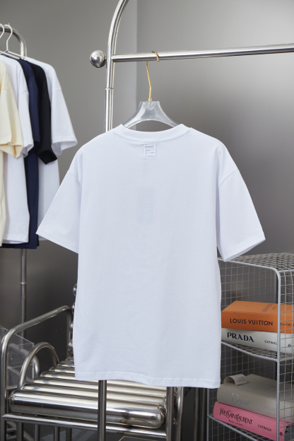 フェンディ「Fendi」2025SS 春夏新作 ラウンドネック ファッショナブルTシャツ