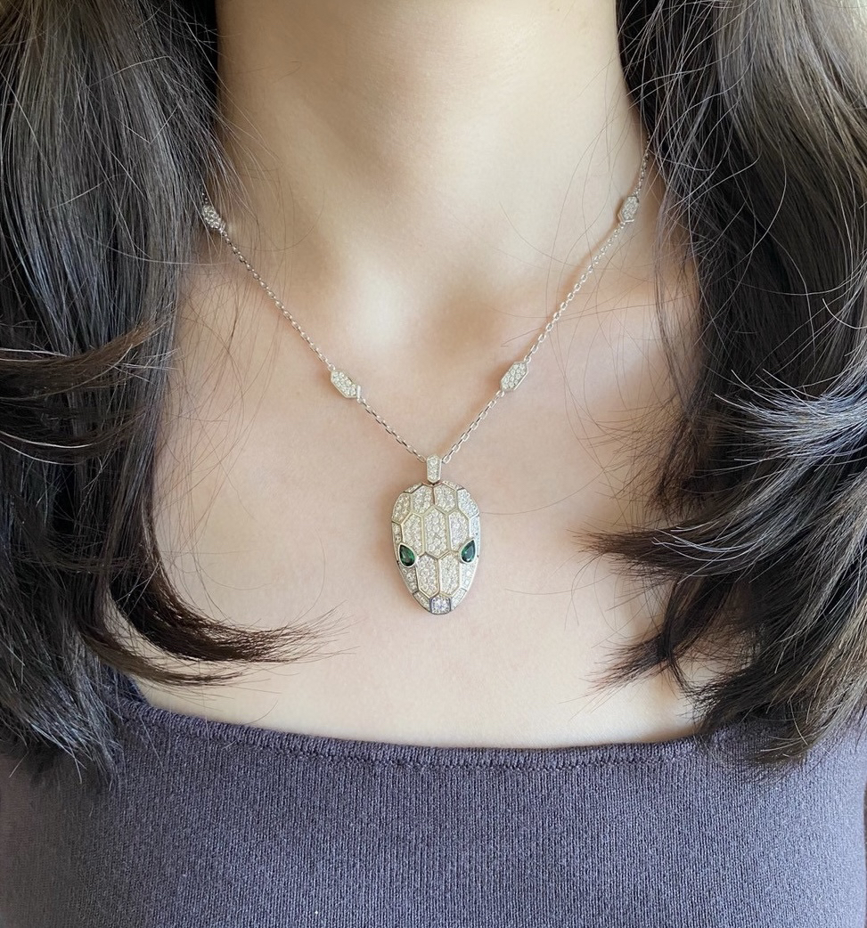 ブルガリ「Bvlgari」Serpenti Viper フルダイヤモンドネックレス34cm