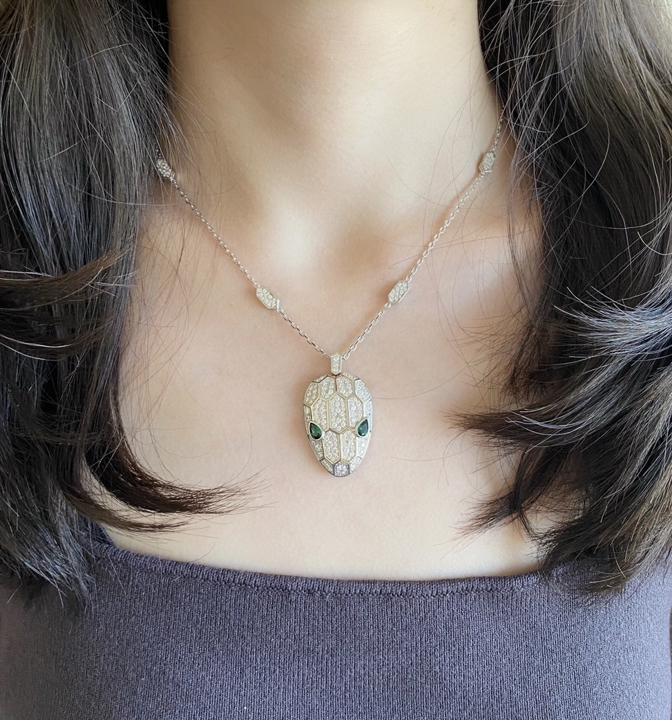 ブルガリ「Bvlgari」Serpenti Viper フルダイヤモンドネックレス34cm