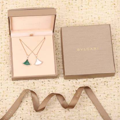 ブルガリ「Bvlgari」DIVAS’ DREAM パールマザーオブシェル 扇形ペンダントネックレス41-43cm