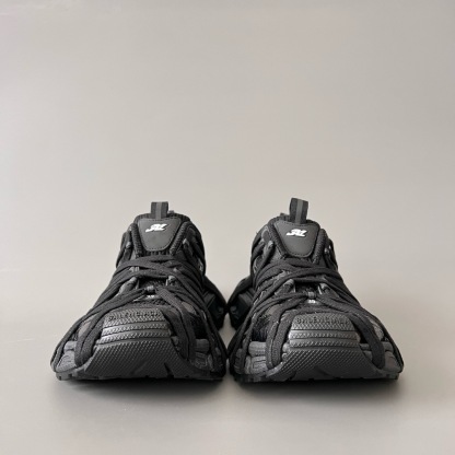 バレンシアガ「Balenciaga」Phantom Sneaker 3XL バンドデザイン ダディシューズ