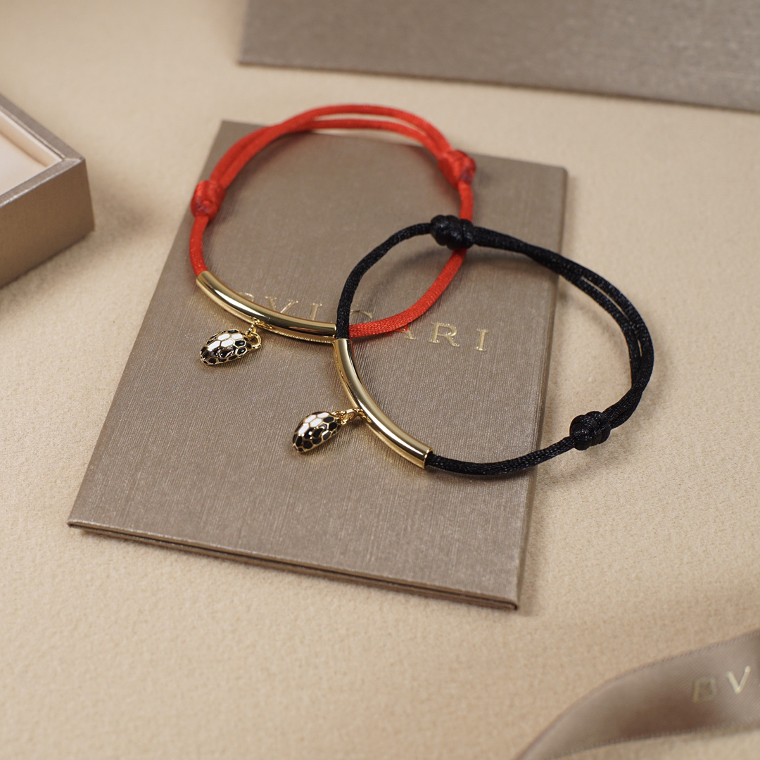 ブルガリ「Bvlgari」Serpenti Forever レッド＆ブラックコード ブレスレット12.5cm～22cm