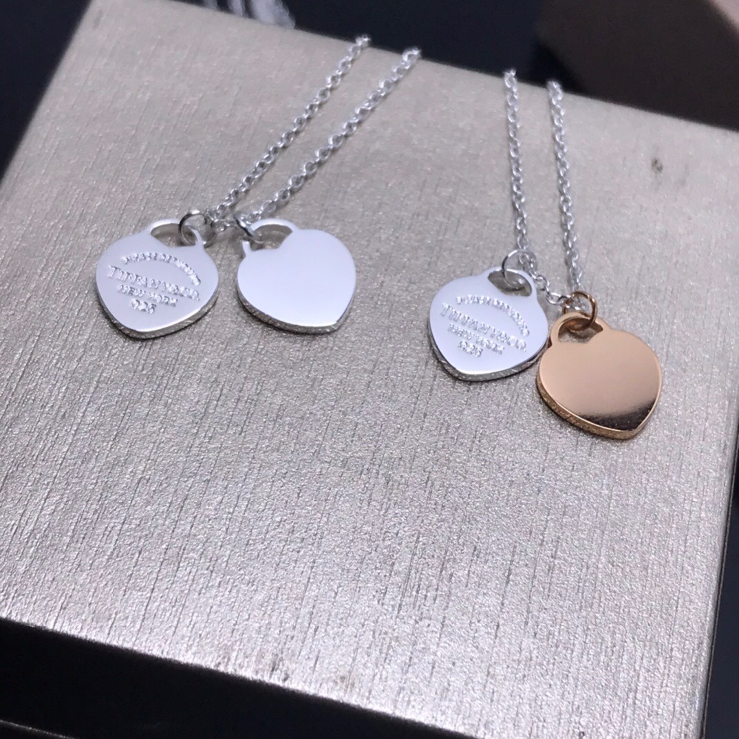 ティファニー「Tiffany & Co.」Return to Tiffany™ ダブルハートタグ ネックレス40.6CM