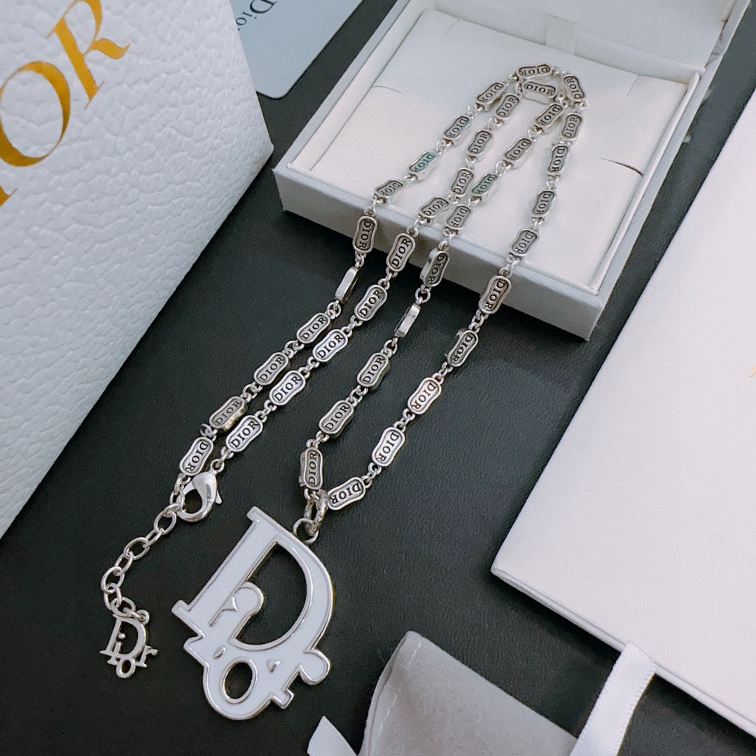 ディオール「Dior」Rock & Punk ヴィンテージ シルバーネックレス