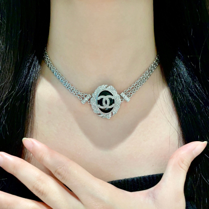 シャネル「Chanel」ダブルCダイヤモンドネックレス