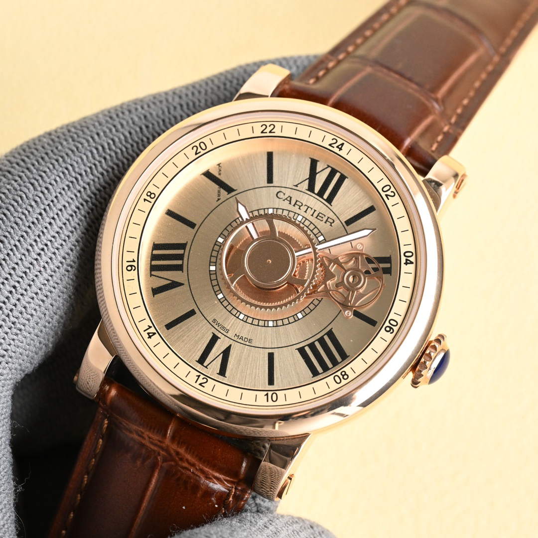 カルティエ「Cartier」CARTIERアースシリーズ腕時計45mm