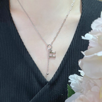 エルメス「Hermès」Hデュアルネックレス