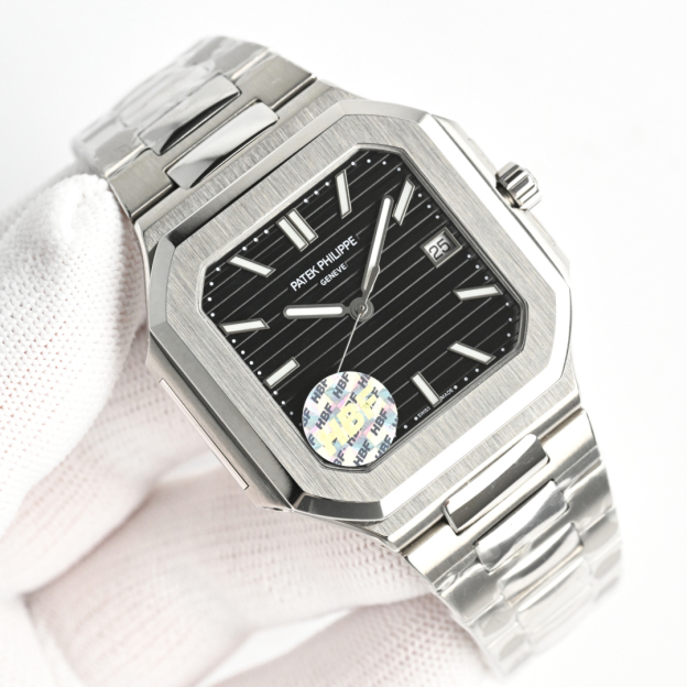 パテック・フィリップ「Patek Philippe」キュビタス 5821 クロノグラフ 腕時計45mm