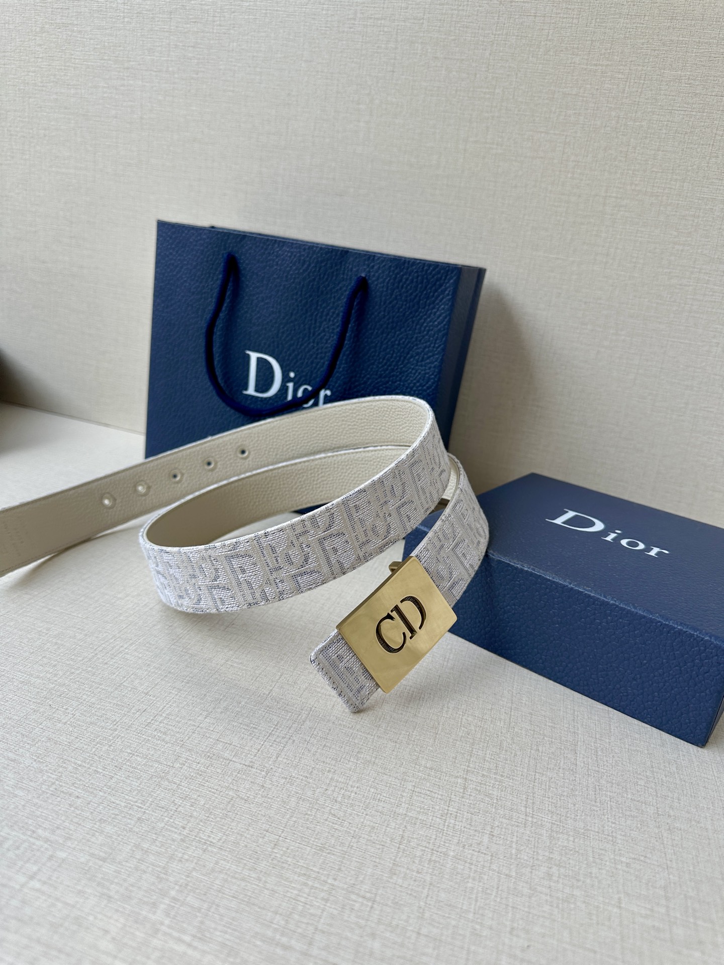 ディオール「Dior」リバーシブルベルト100CM