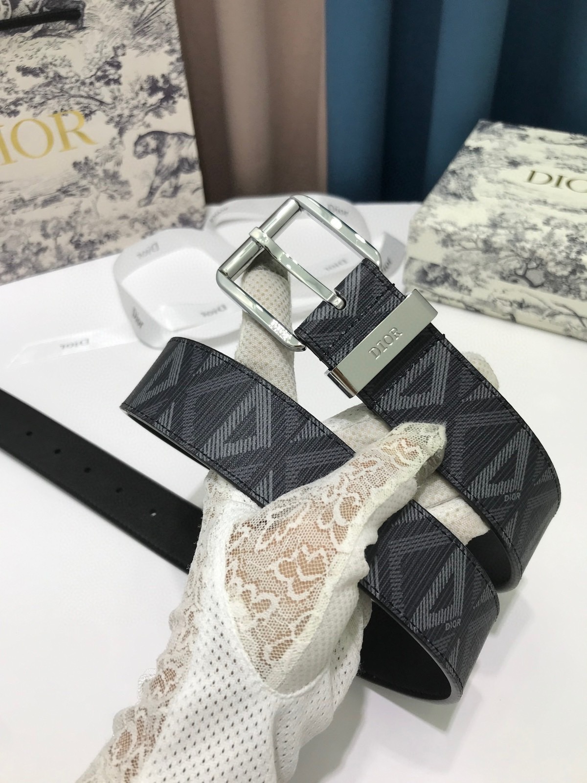 ディオール「Dior」30モンターニュ リバーシブルベルト メンズ100CM