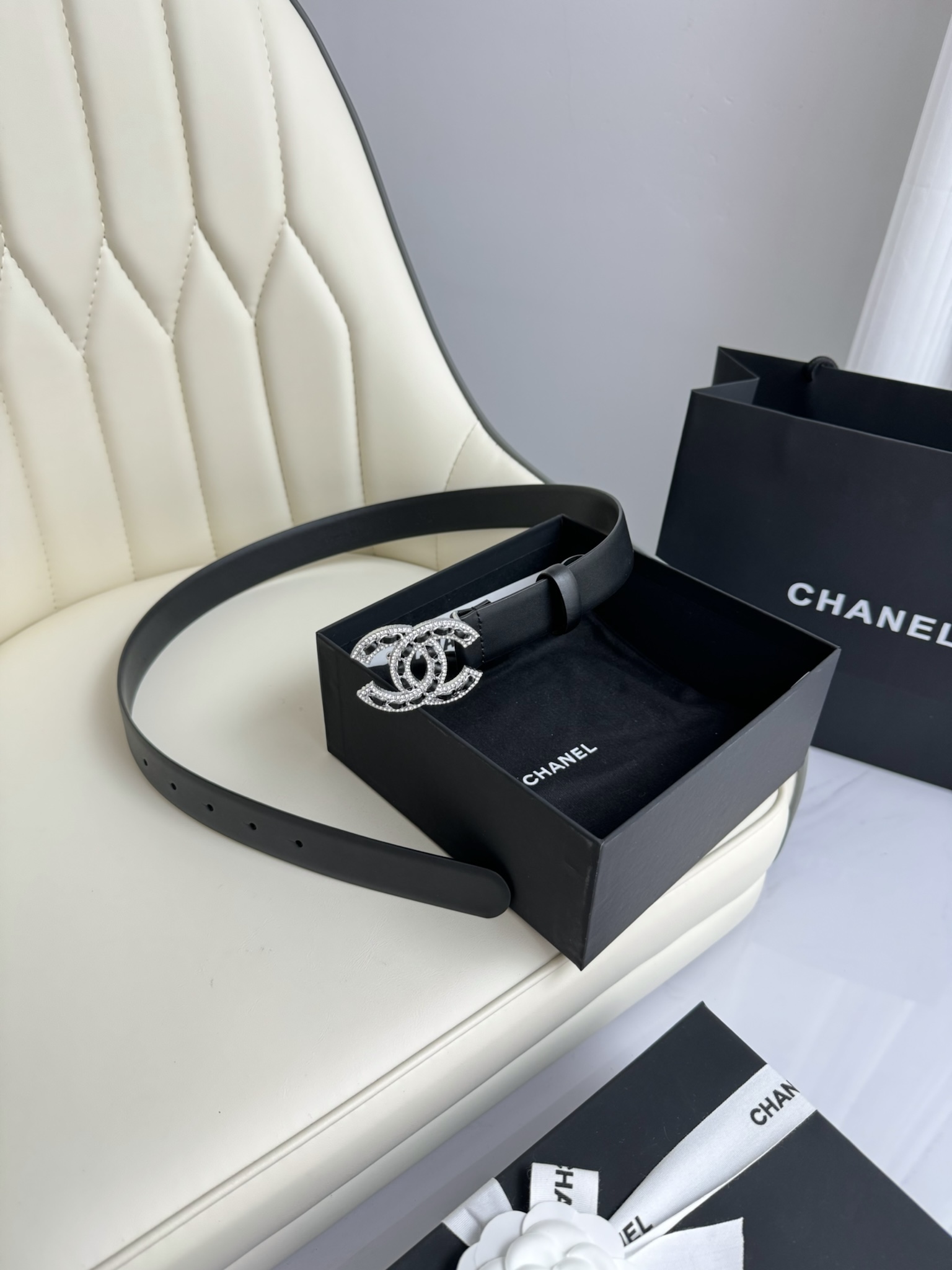 シャネル「Chanel」ダブルC クリスタルベルト ベルト100CM