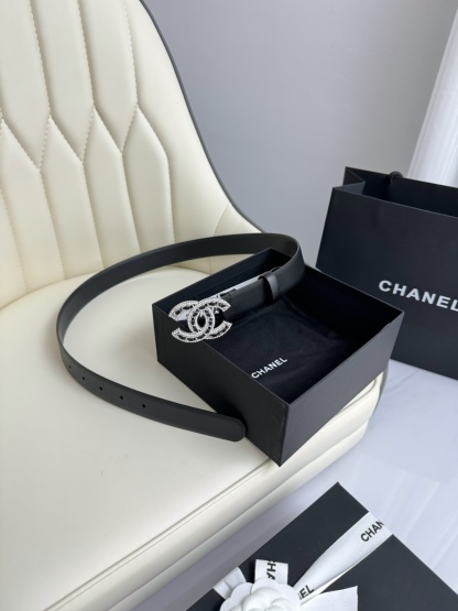 シャネル「Chanel」ダブルC クリスタルベルト ベルト100CM