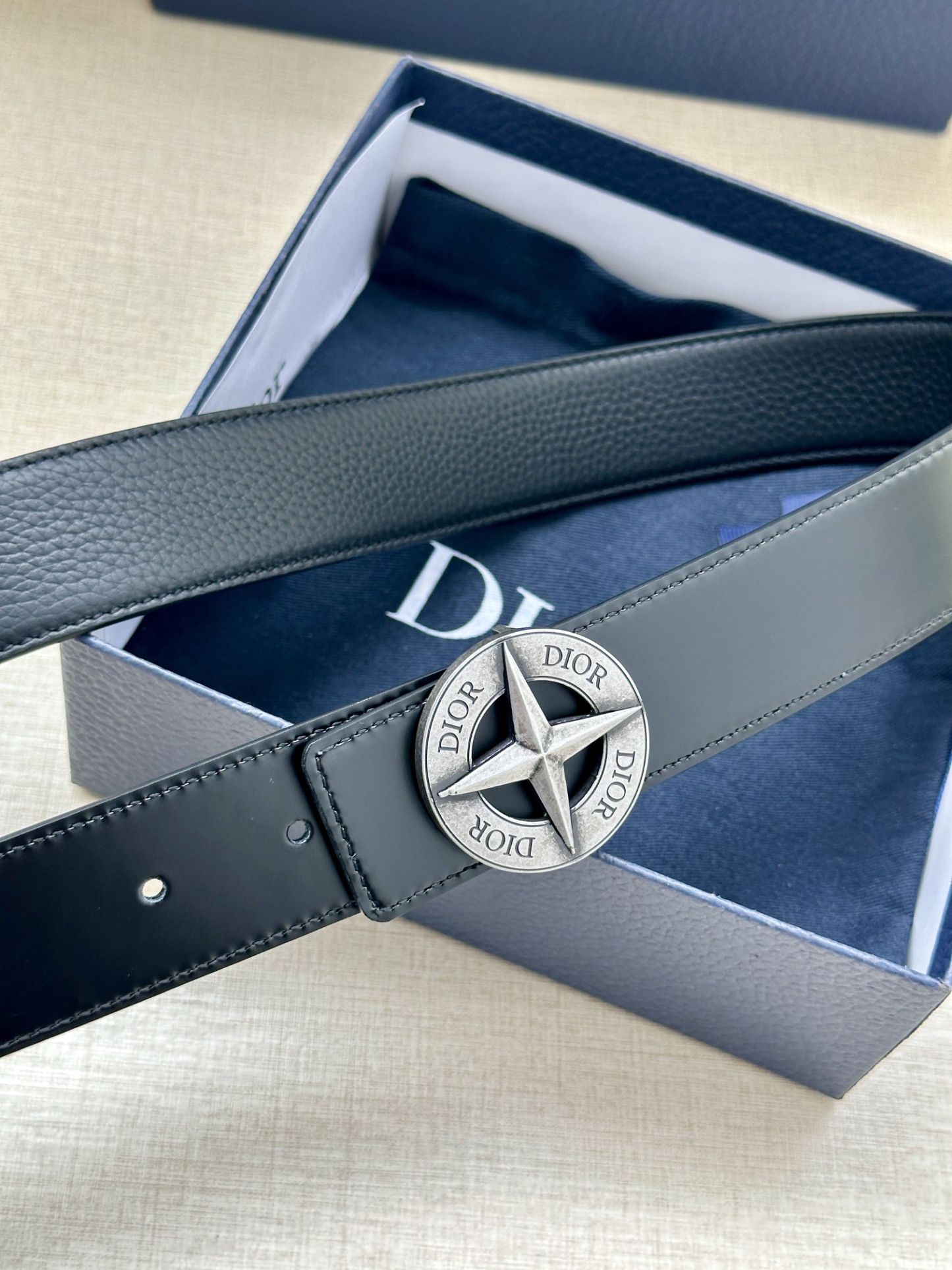 ディオール「Dior」 アンティークメタルベルトバックル100CM