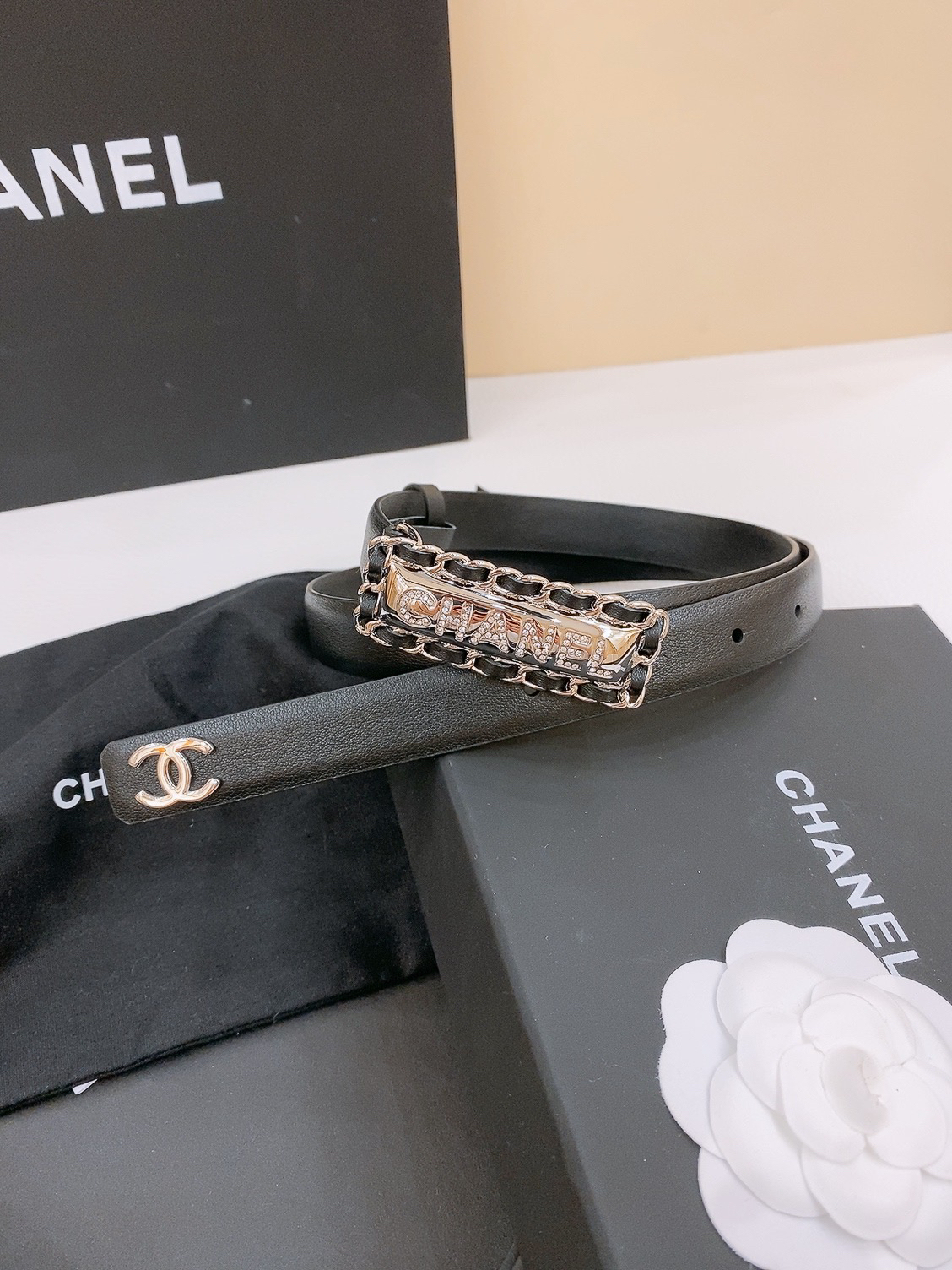 シャネル「Chanel」クラシック ダブルC レザーベルト ベルト100CM