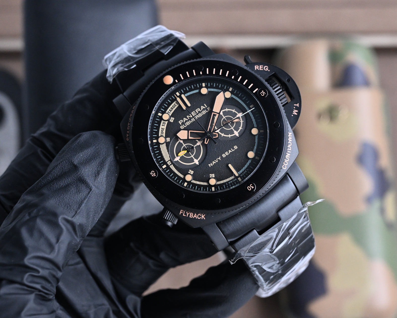 パネライ「Panerai」BMG-TECH™ 47 mmプロフェッショナル潜水式オープンワークウォッチ