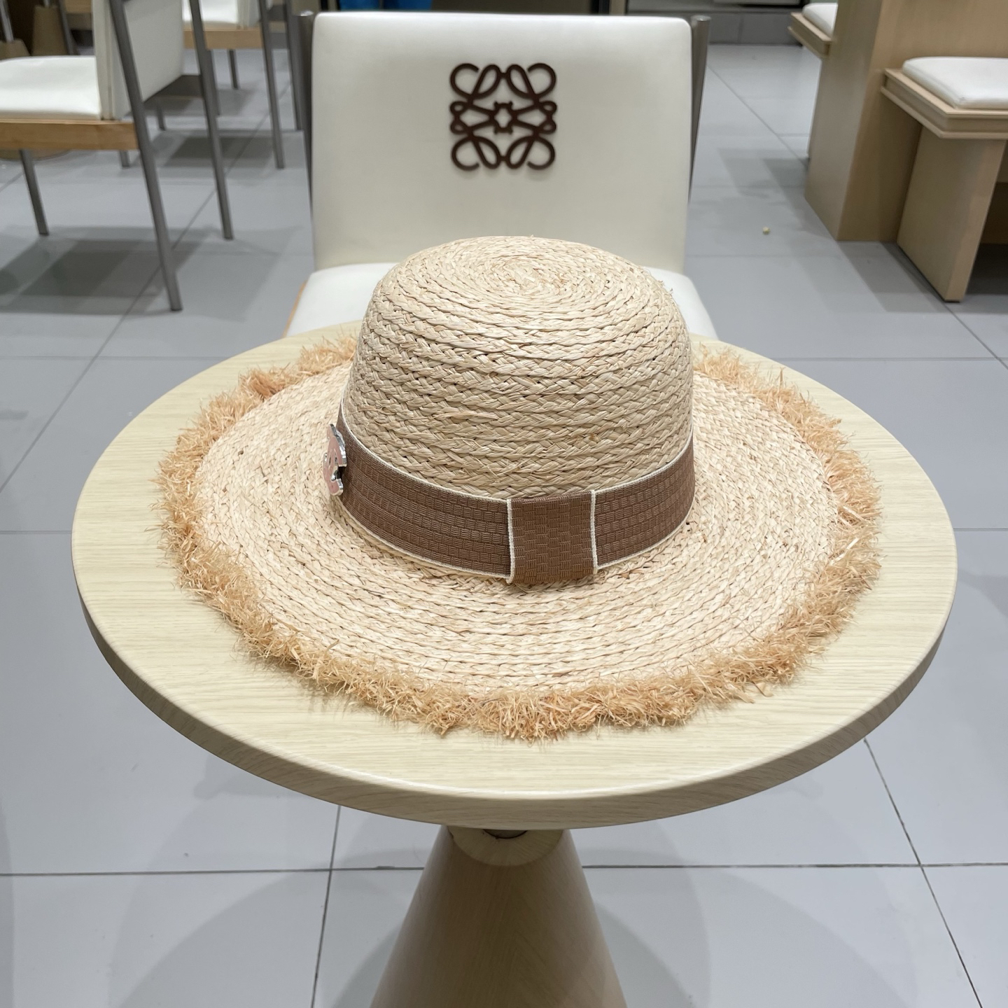 シャネル「Chanel」ラフィア ワイドブリム サンハット ハット