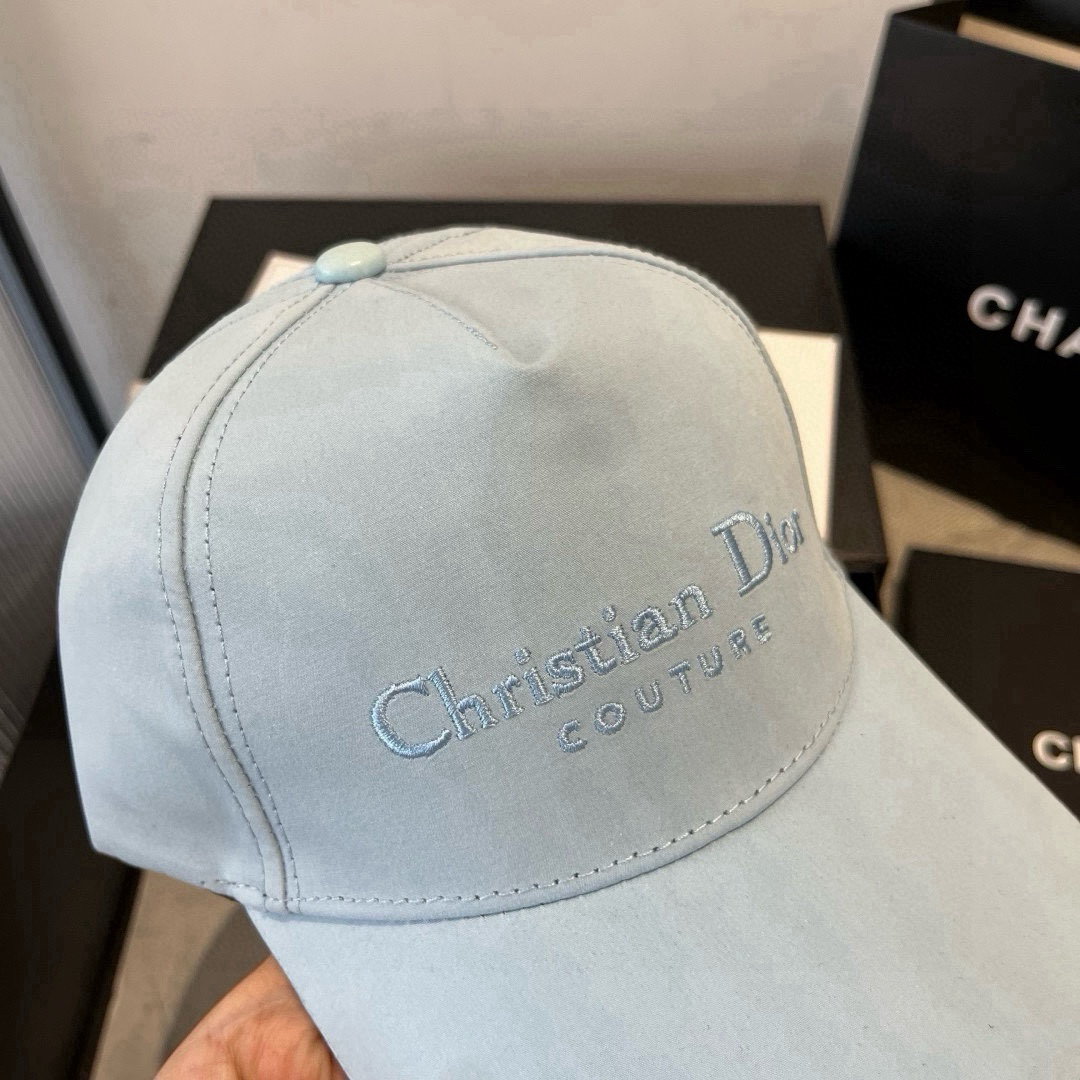 ディオール「Dior」2025 サマーコレクション ベースボールキャップ