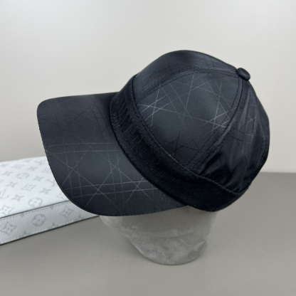 ディオール「Dior」 2025 サマーコレクション ベースボールキャップ