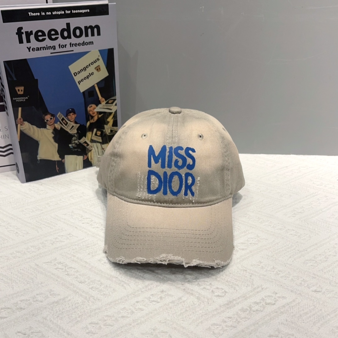 ディオール「Dior」2025 クラシックコレクション ベースボールキャップ