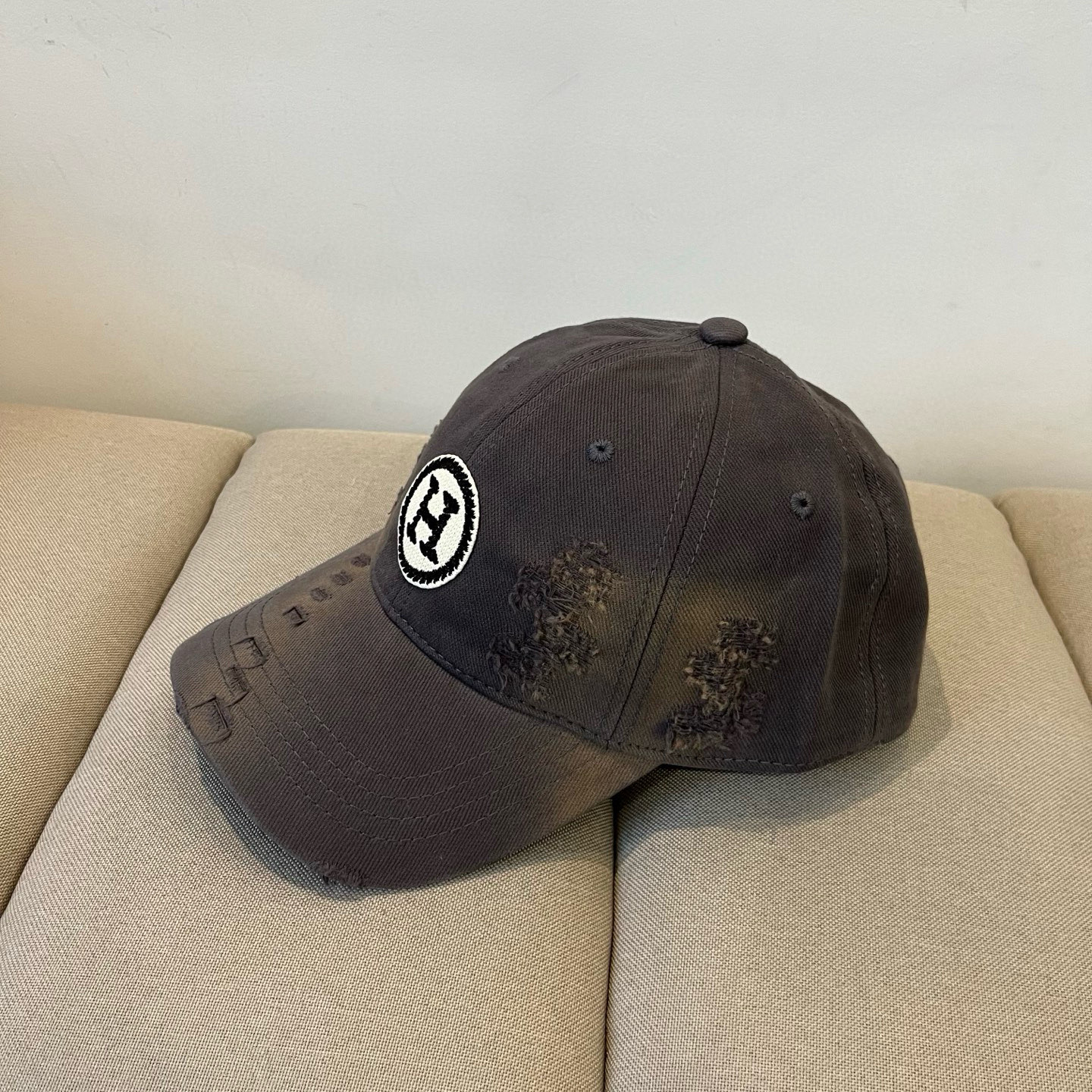 エルメス「Hermès」 2025 Classic ベースボールキャップ