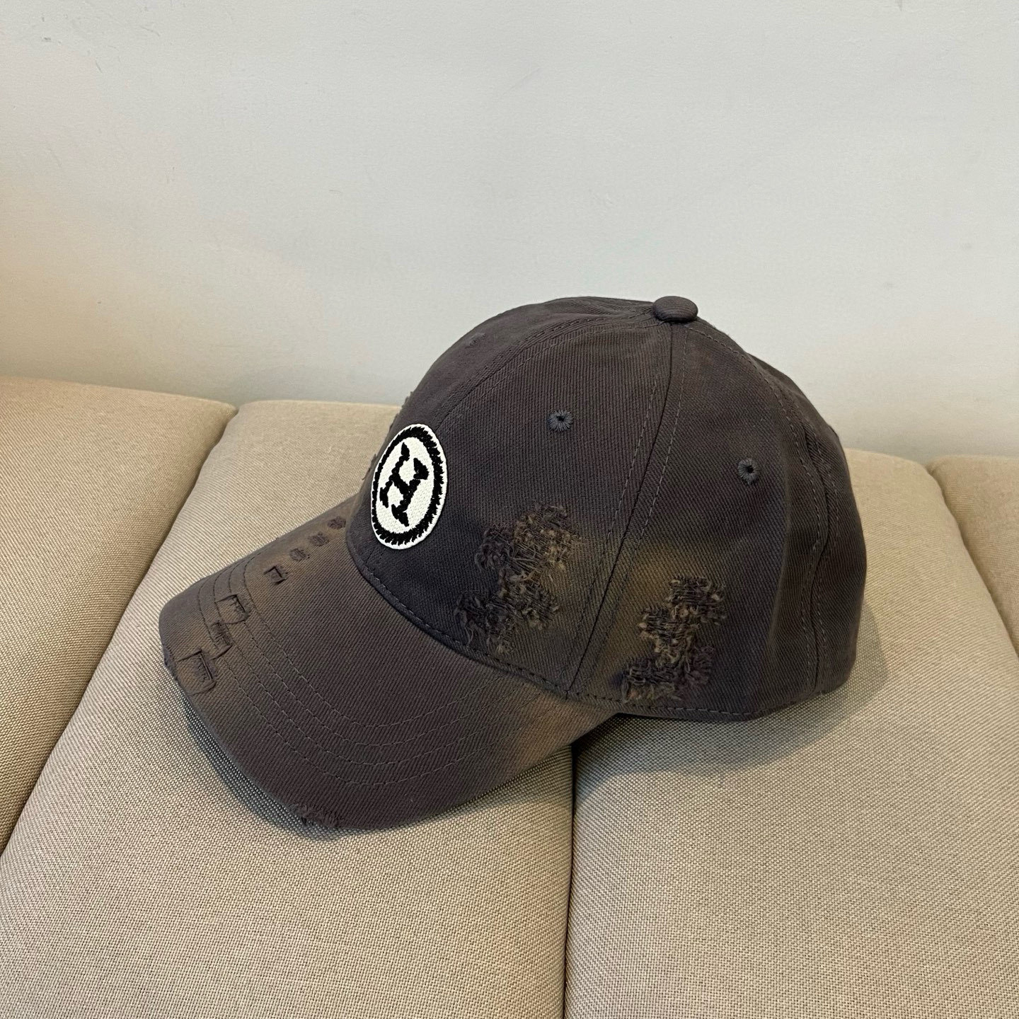 エルメス「Hermès」 2025 Classic ベースボールキャップ