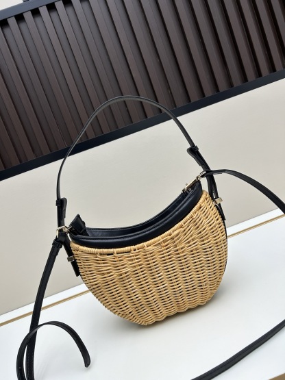 プラダ「Prada」ブレイド ラフィア ミニバッグ