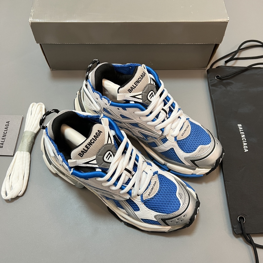 バレンシアガ「Balenciaga」Runner スニーカー