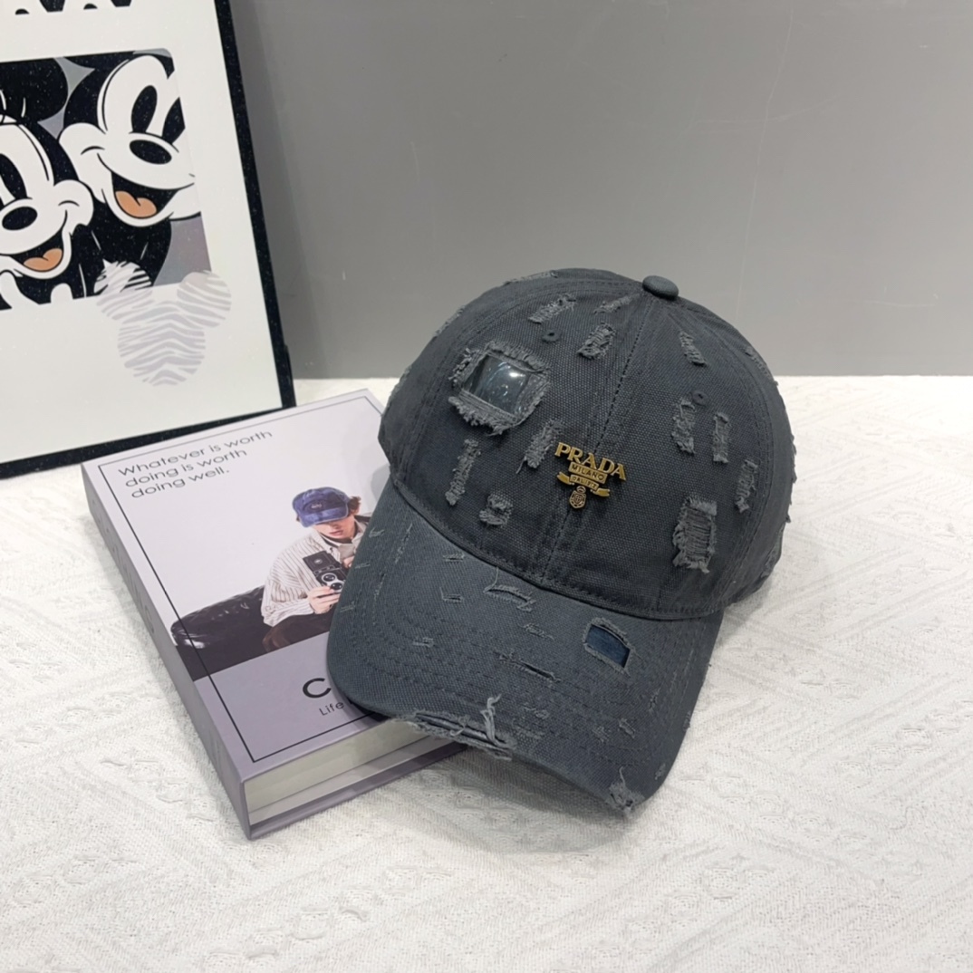 プラダ「Prada」  Re-Nylon Bucket Hat-ISETAN PRESTIGE CURATED