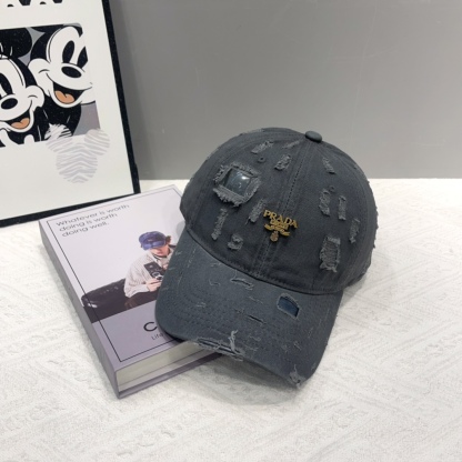 プラダ「Prada」  Re-Nylon Bucket Hat-ISETAN PRESTIGE CURATED
