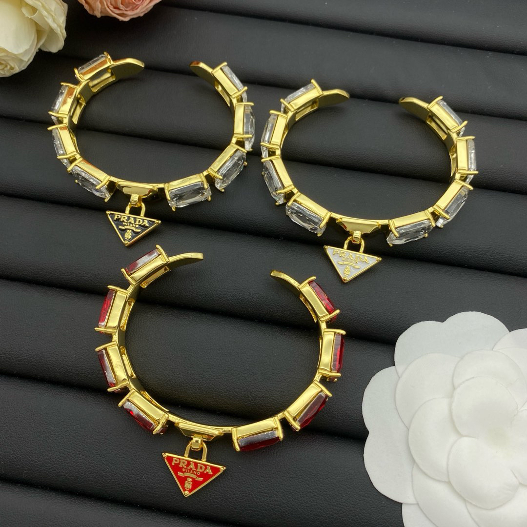 プラダ「Prada」プラダ Eternal Gold 18K ゴールド ブレスレット