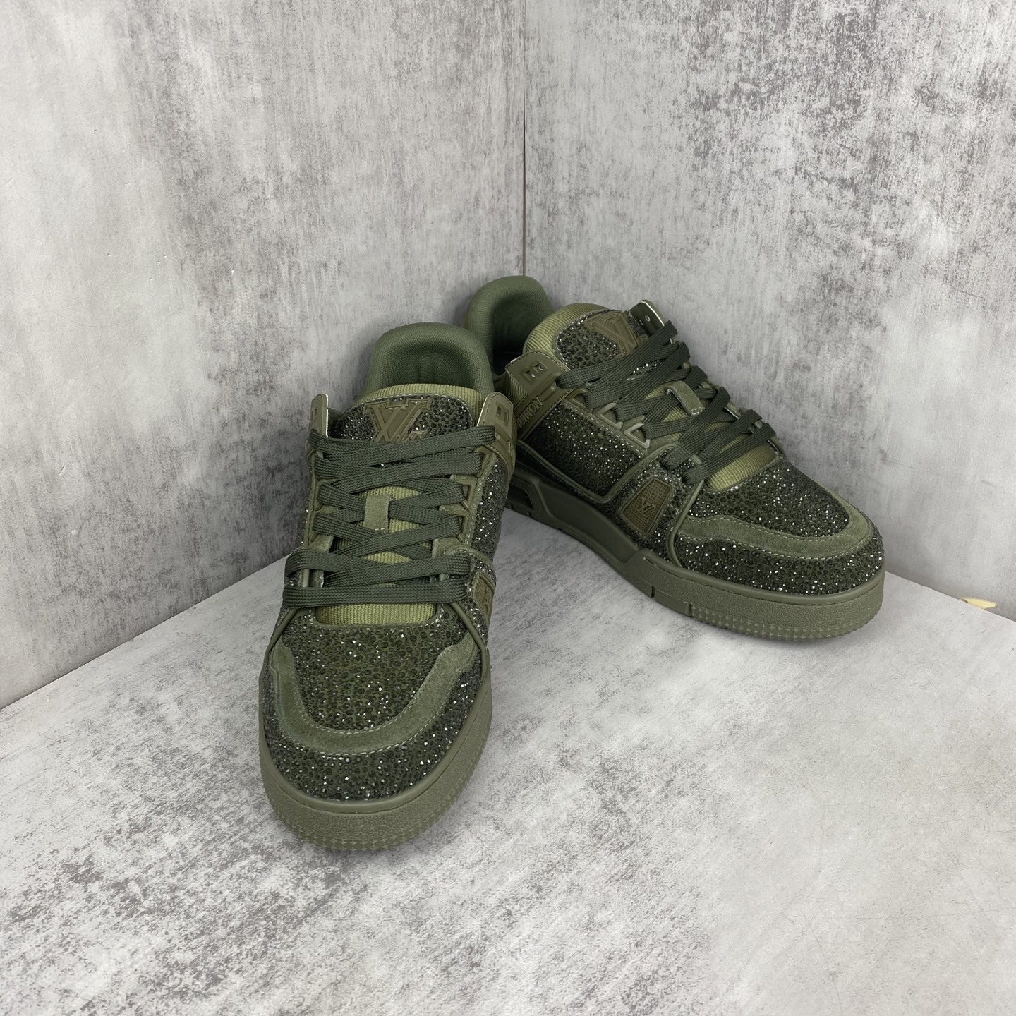 「コラボモデル」Louis Vuitton x Trainer 2025 スプリングコレクション スニーカー