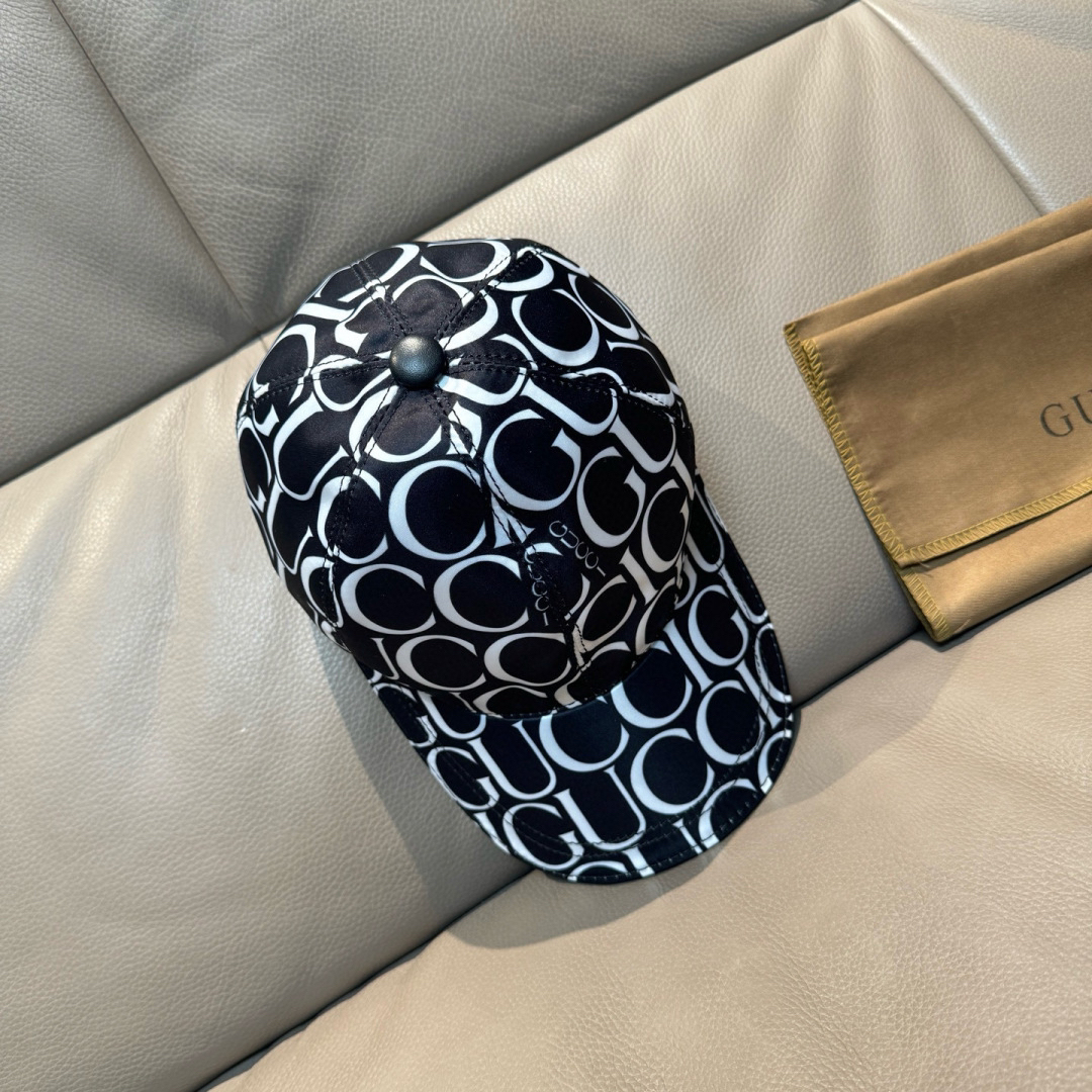 グッチ「Gucci」GG Baseball Cap