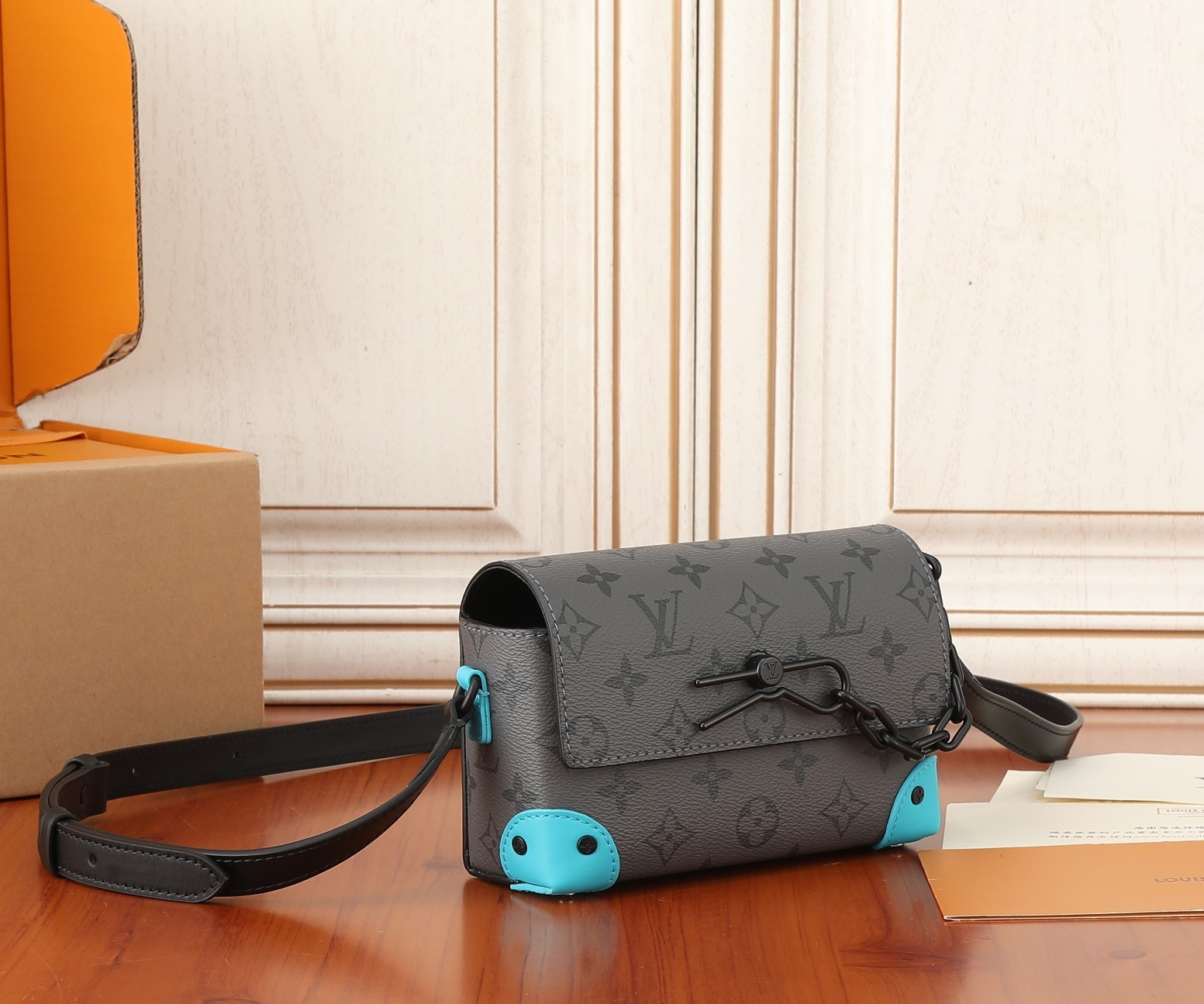 ルイ・ヴィトン「Louis Vuitton」スティーマーウェアラブル ウォレット