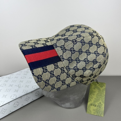 グッチ「Gucci」GGベースボールキャップ 2025コレクション