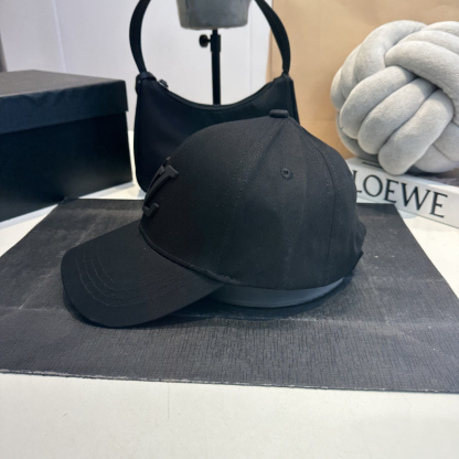 ルイ・ヴィトン「Louis Vuitton」 Signature キャップ（メンズ）‌