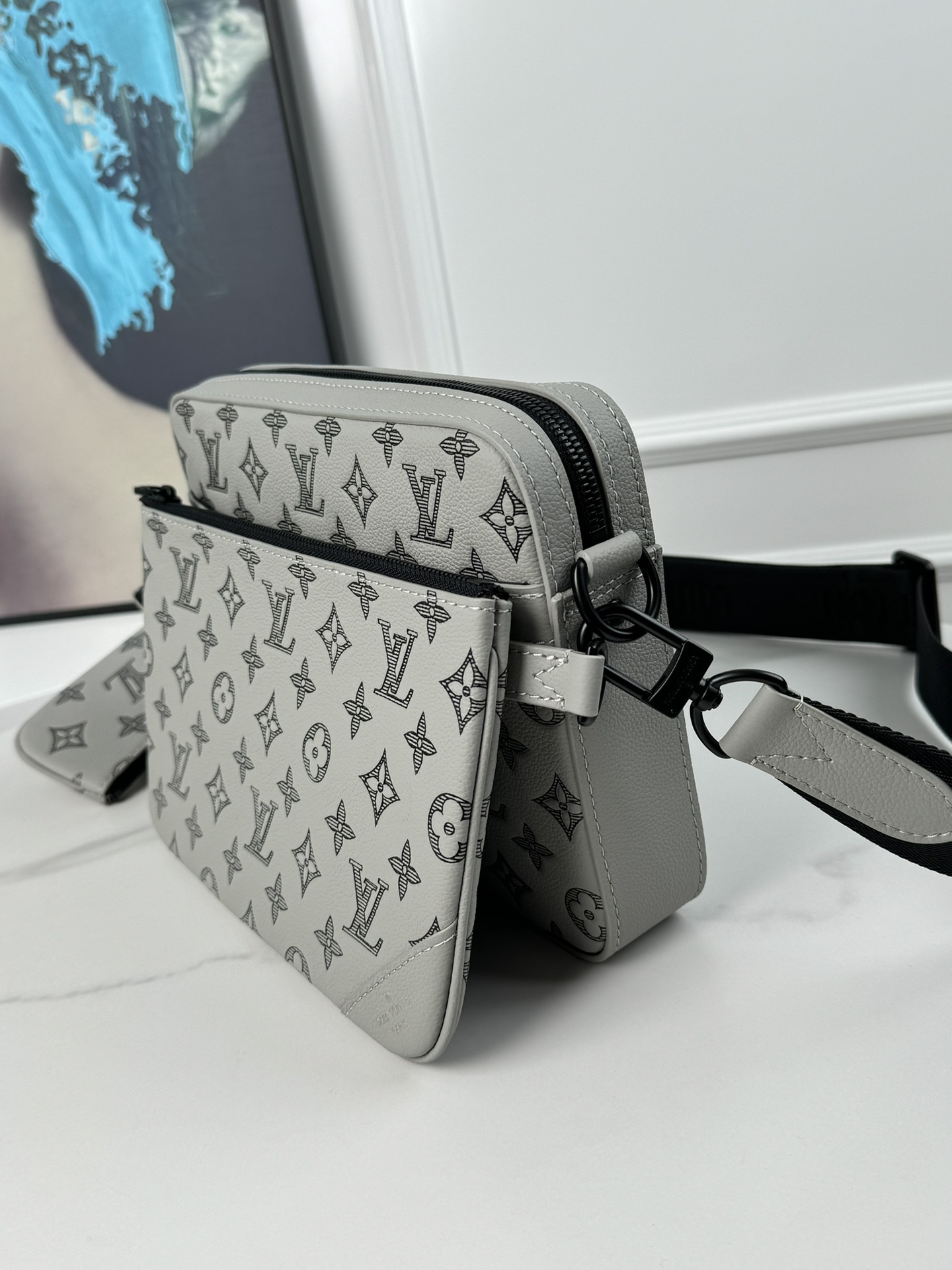 ルイ・ヴィトン「Louis Vuitton」スタイリッシュ メッセンジャーバッグ