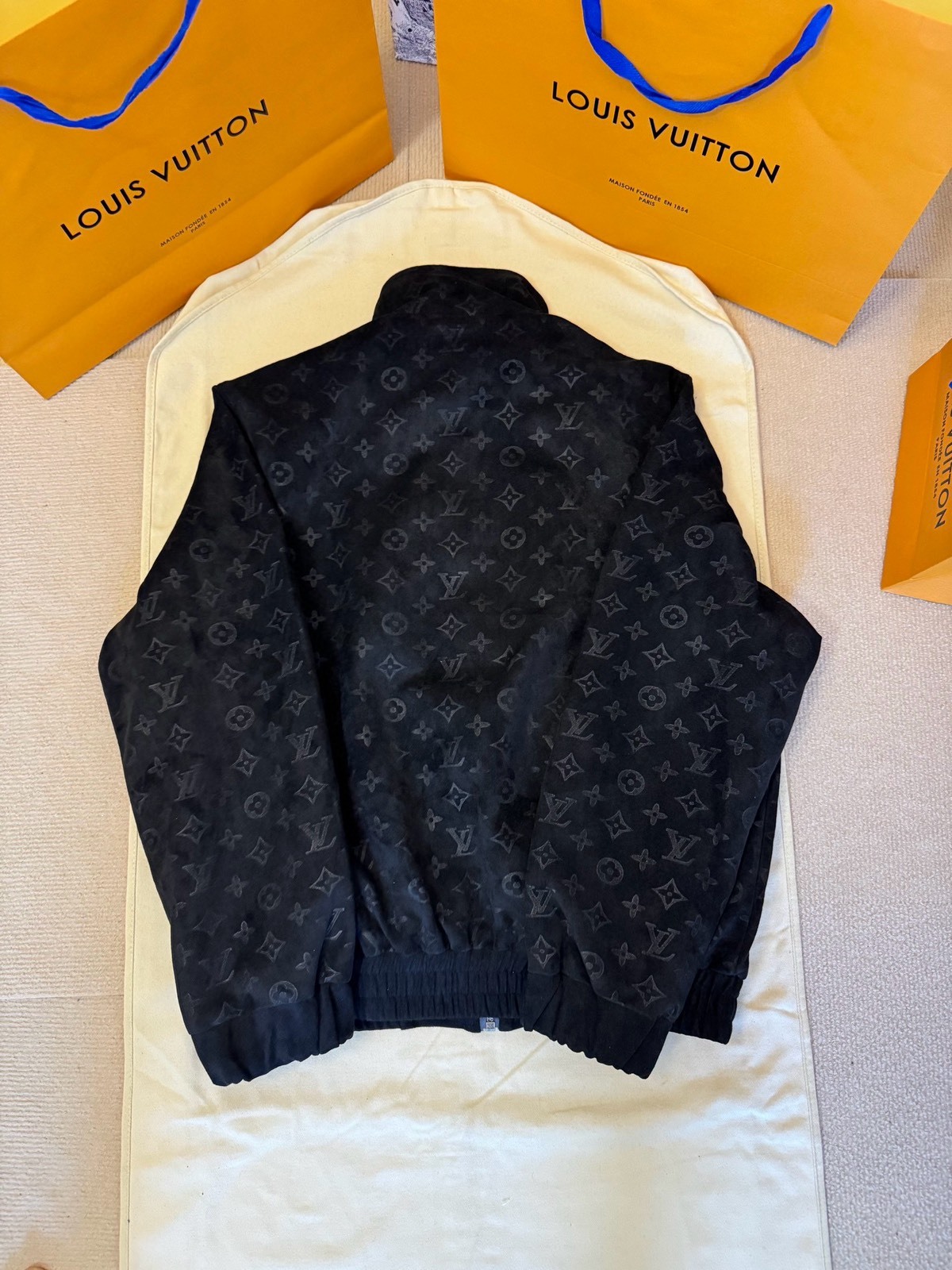 ルイ・ヴィトン「Louis Vuitton」ラムレザージャケット アウター