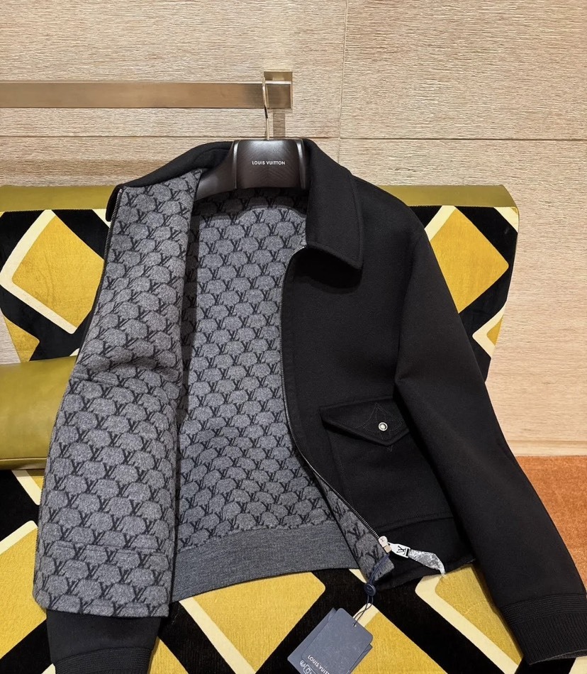 ルイ・ヴィトン「Louis Vuitton」モノグラム インナープリント ウールジャケット アウター-ISETAN PRESTIGE CURATED
