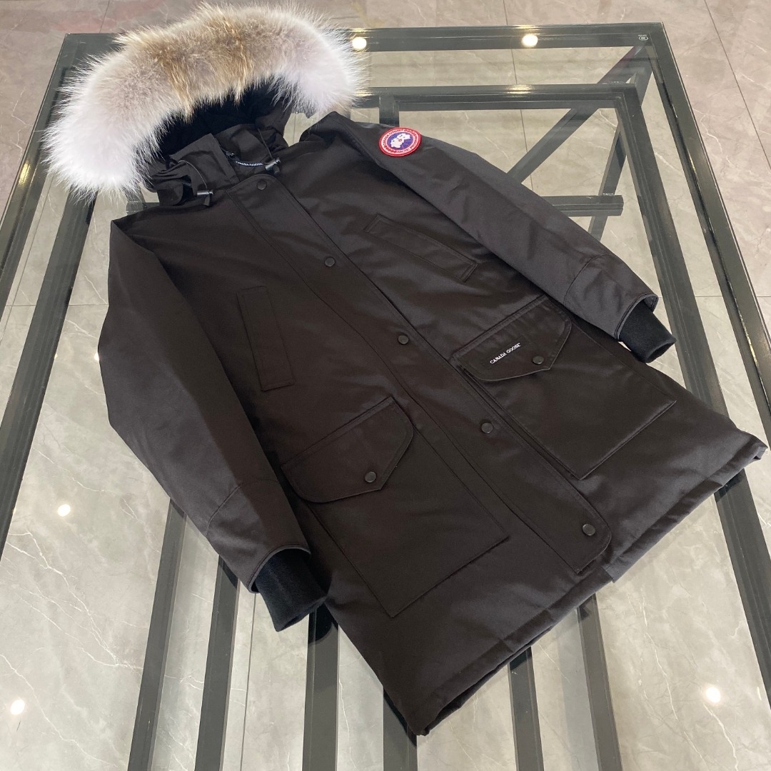 カナダグース「Canada Goose」パーカーダウンコート