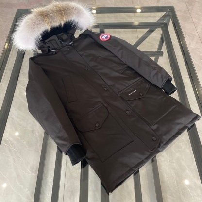 カナダグース「Canada Goose」パーカーダウンコート