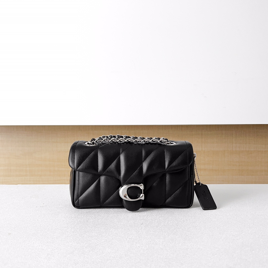 コーチ(Coach) タビー ショルダー バッグ 20 - キルティング CP149