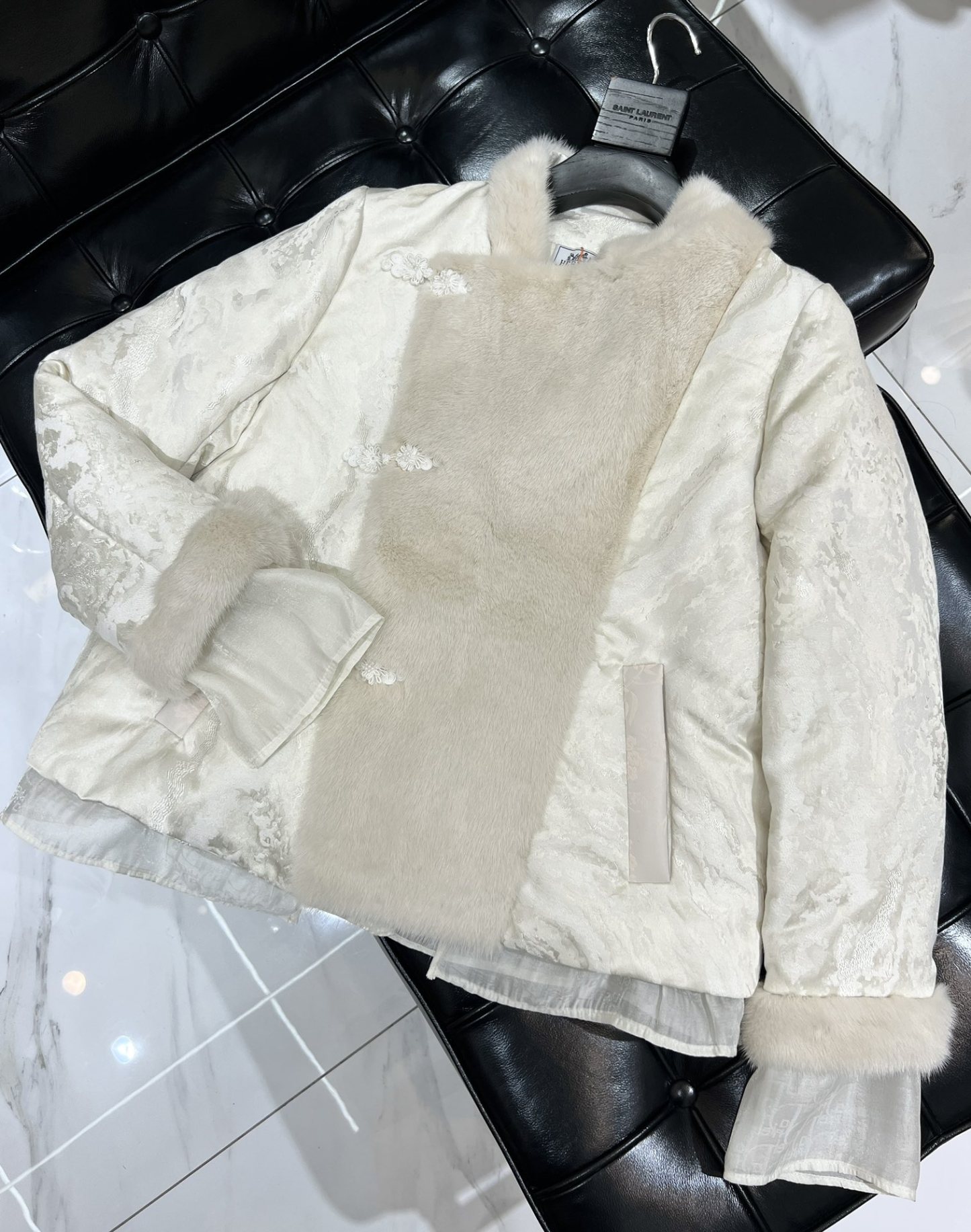 エルメス「Hermès」2025秋冬 ミンクファー ダウンコート