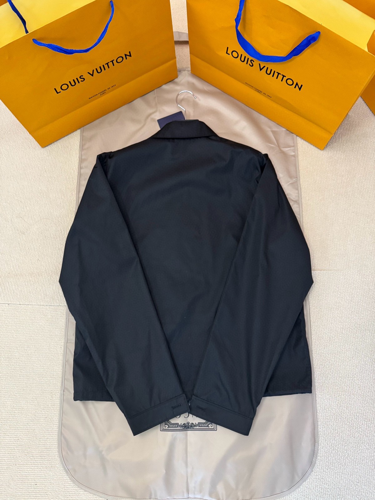 プラダ「Prada」 Re-Nylon ジップアップジャケット