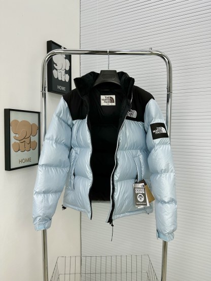 ザ・ノースフェイス「The North Face」Nuptse 1996 ダウンジャケット